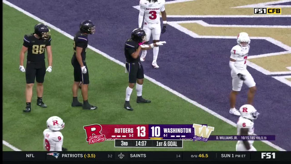 True Freshman, Dezmen Roebuck, has quickly become one of the best young receivers in the country with 337 yards this season while averaging 18.4 yards per catch.