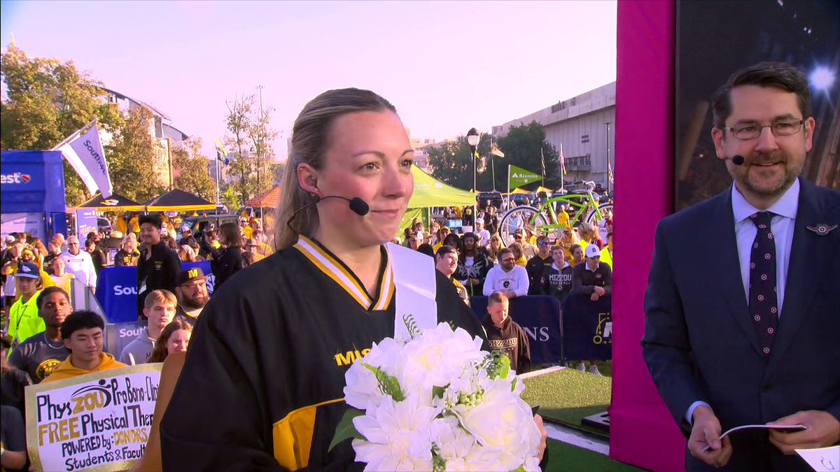 “I’m going to spend the rest of our lives carrying that out and carrying your heart like Ahmad Hardy with the football.” Marty Smith and Ryan McGee surprise this couple with tickets to the SEC Championship 🥹 💛