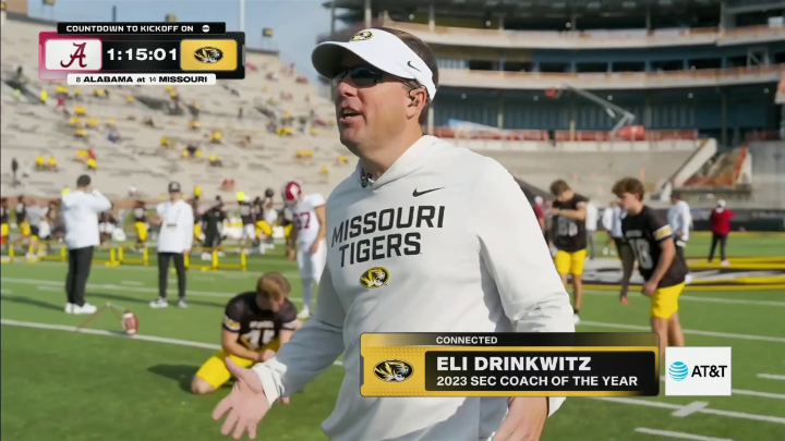 "I didn't shave my chest today, so there's zero chance." 😅 Missouri coach Eli Drinkwitz said the hoodie stays ON for GameDay 🤣