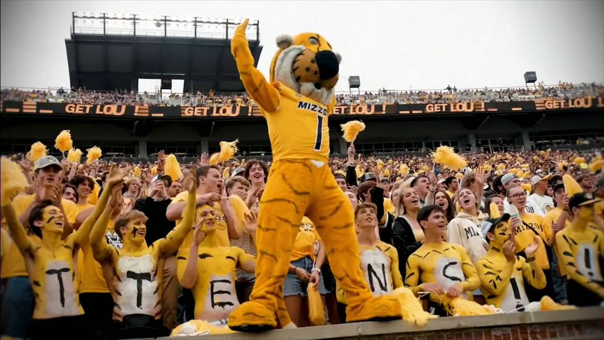 "[The players] welcomed me in. The fans, they’re just crazy. … It’s insane, it’s magical.” Ahmad Hardy on his decision to come to Mizzou Football 👏