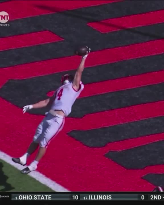 THIS HOUSTON ONE-HANDED TD CATCH WAS UNREAL 😱