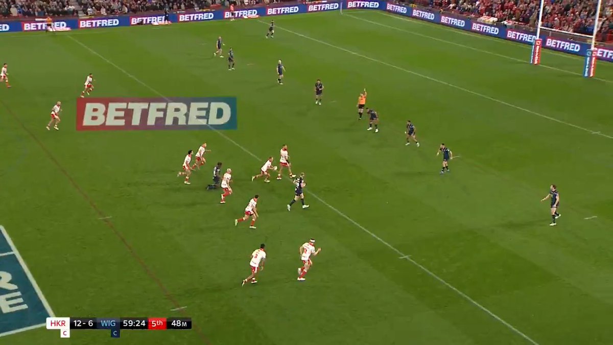 .Hull KR are on 🔥 Some lovely play sees Jez Litten cross the whitewash 🐦 How crucial could that score be? 🫣 #SuperLeague