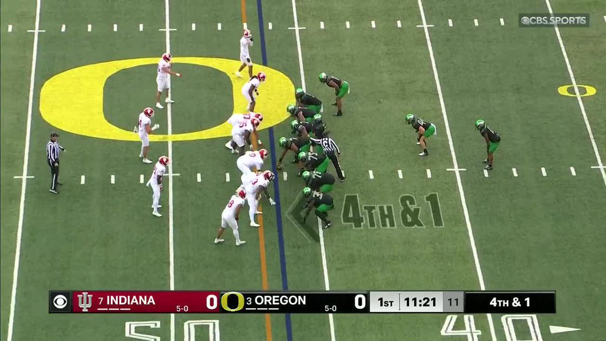 BIG 4TH DOWN STOP Indiana Football forces the turnover on downs on the opening drive 👀 CBS | Paramount+