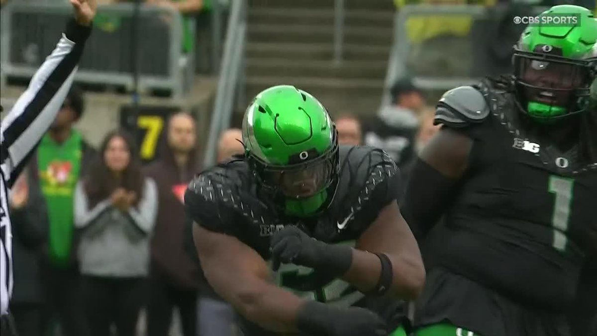 SACK TIME Oregon Football 😤 A'Mauri Washington seeks and destroys CBS | Paramount+