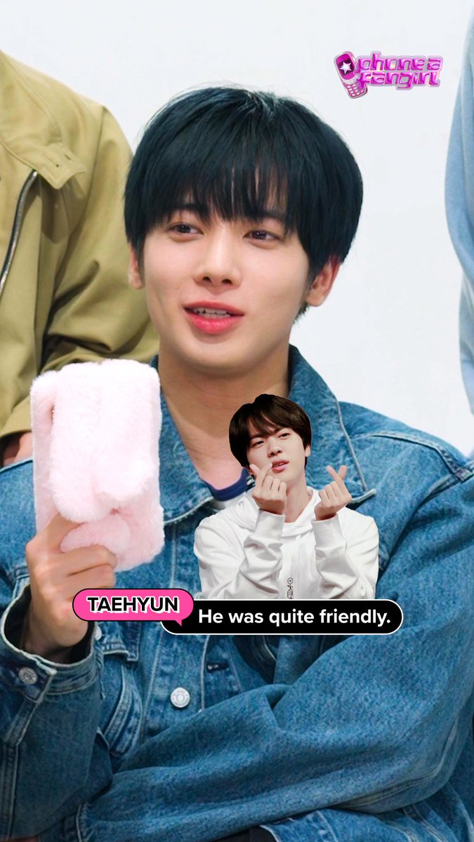 need a live of BTS and TXT playing Tetris together NOW! We called @txt_bighit to answer YOUR voicemails, out now on BuzzFeed Celeb! Watch it here: #txt #bts #moa #phoneafangirl #army