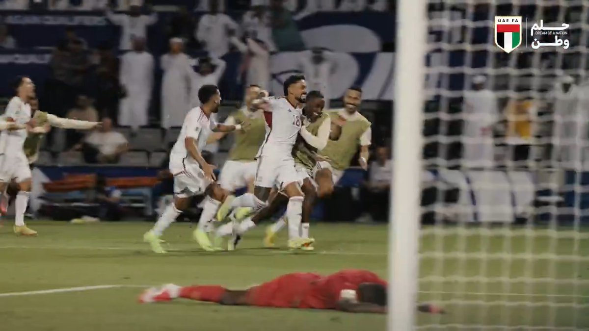  ملخص الفوز برعاية جماهير الأبيض ❤️🇦🇪 Enjoy 😉 #منتخب_الإمارات #حلم_وطن #الإمارات_عُمان