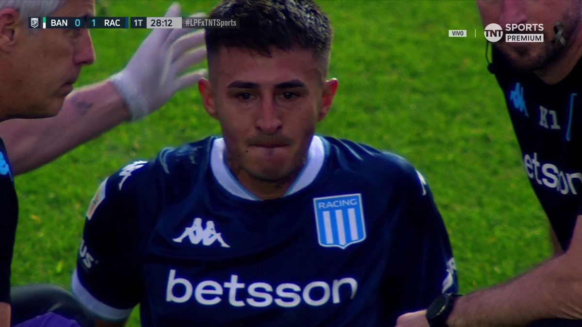 "Rojas": Porque salió lesionado del partido de Racing ante Banfield en el #TorneoClausura
