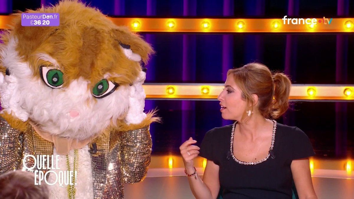 🗣️ "La vie, parfois, te chavire comme pour vérifier que tu sais résister au pire" Charlotte Dhenaux signe un magnifique portrait poétique de Chantal Ladesou Off 🌹 #QuelleEpoque France tv Léa Salamé