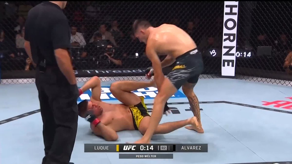 Paliza brutal 🇪🇸 #UFCRio