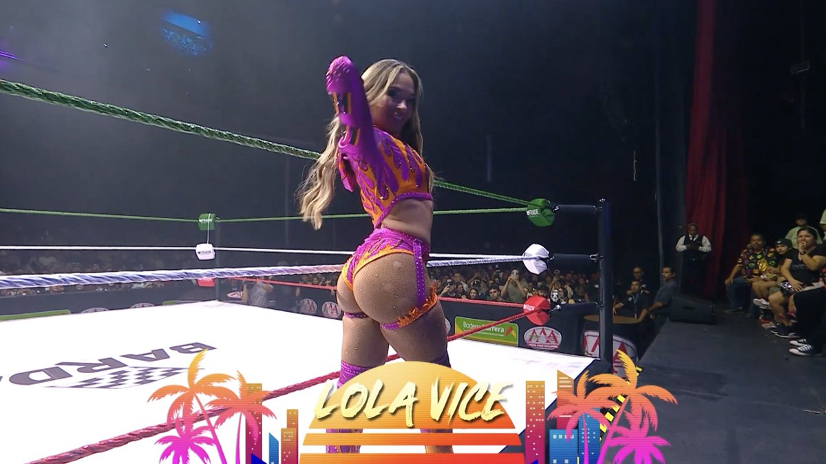 ❤️ Valerie Loureda ❤️ #LuchaLibreAAA por Canal Space rumbo a #HéroesInmortales