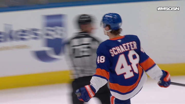 MATTHEW SCHAEFER HAS HIS FIRST NHL GOAL‼️ #NHLFaceOff