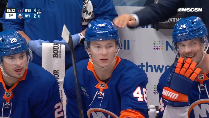 UBS Arena is chanting "MATTHEW SCHAEFER" 🗣️ New York Islanders fans can't get enough of their first overall pick. 💙 #NHLFaceOff