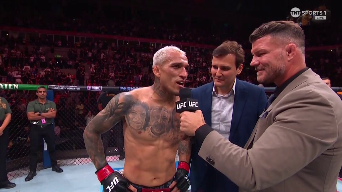 Charles Oliveira wants Max Holloway for the BMF belt! 👀