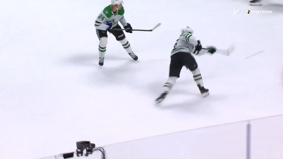 Thomas Harley absolutely tees off on the Mikko Rantanen assist 💪 #TexasHockey