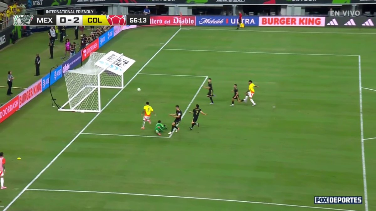 ANOTHER GOAL FOR COLOMBIA. ⚡🇨🇴 Luis Díaz shows his incredible speed vs. Mexico, 0-2. #MNTonFOXDeportes