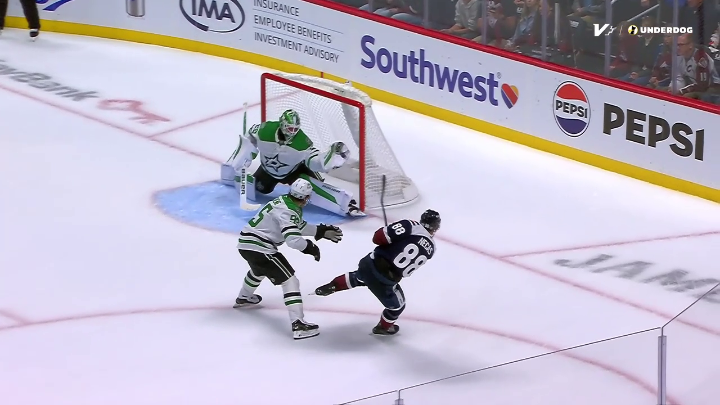 JAKE OETTINGER GRAND LARCENY 😱 #NHLFaceOff