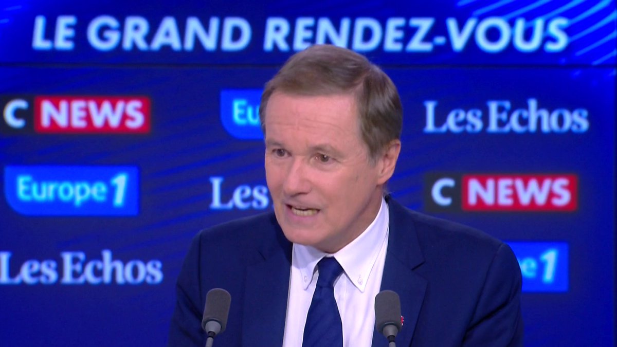 Le président de Debout la France, Nicolas Dupont-Aignan, sur l’attachement du gouvernement aux institutions européennes : «Il est fondamental que les Français puissent peser au maximum pour se libérer de Bruxelles», dans #LeGrandRDV