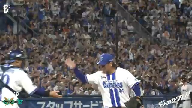 ランナーを2人背負うも、#佐々木千隼 選手は勝ち越しのホームを踏ませず！😤😤😤 10回表 DB 5 - 5 G #JERAクライマックスセ #横浜奪首 #全横浜でブチあがれ #baystars