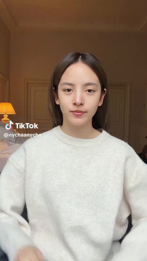 Becky’s turn to voice Nycha’s grwm I’m actually wheezing