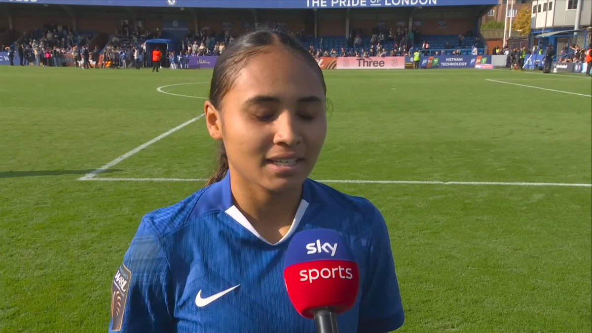 "I'd bet on myself, I think I'm pretty fast!" 😅 Alyssa Thompson speaks about Chelsea's win and whether she's the fastest player in the WSL 💨