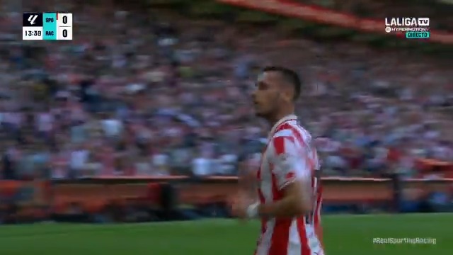 🔥 Es su momento. Dubasin, para iniciar la victoria del Real Sporting. #LALIGAHYPERMOTION #LaCasaDelFútbol