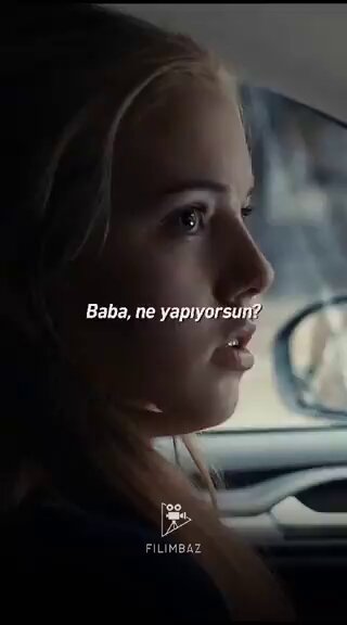Daha önce hiç bir cinayet vakasının yaşanmadığı ve ülkenin en düşük suç oranına sahip bölgelerinden biri olan sahil kasabası Broadchurch, 11 yaşında bir çocuğun cinayet vakasıyla sarsılır. 🎬Broadchurch 📌8.4/10