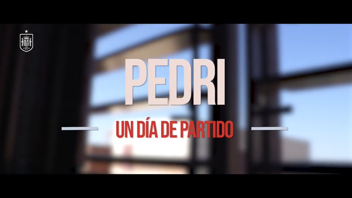 🪄 𝗨𝗻 𝗴𝗲𝗻𝗶𝗼 𝗱𝗲𝗻𝘁𝗿𝗼 𝘆 𝗳𝘂𝗲𝗿𝗮 𝗱𝗲𝗹 𝗰𝗮𝗺𝗽𝗼. 📹 Así es un día de partido con Pedri González. #VamosEspaña | #CopaMundialFIFA