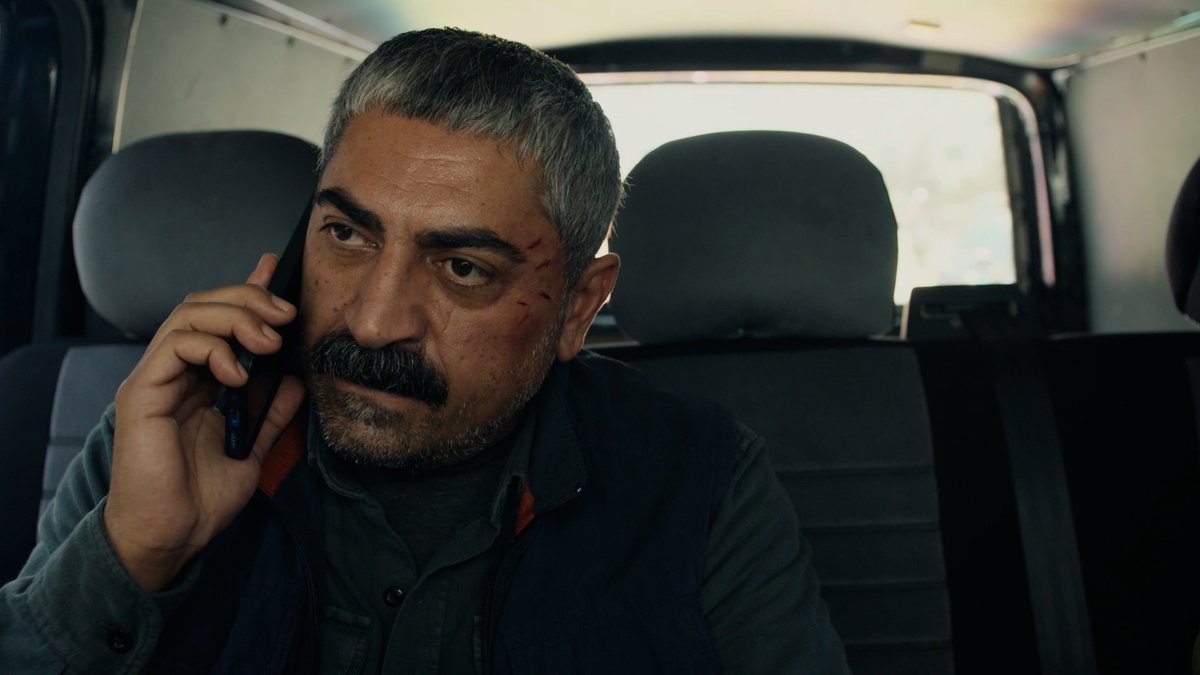 "Adını dün öğrenmiş bir kız için fazla endişelisin Korkut!" #Teşkilat #TeşkilatSezon6 TRT 1