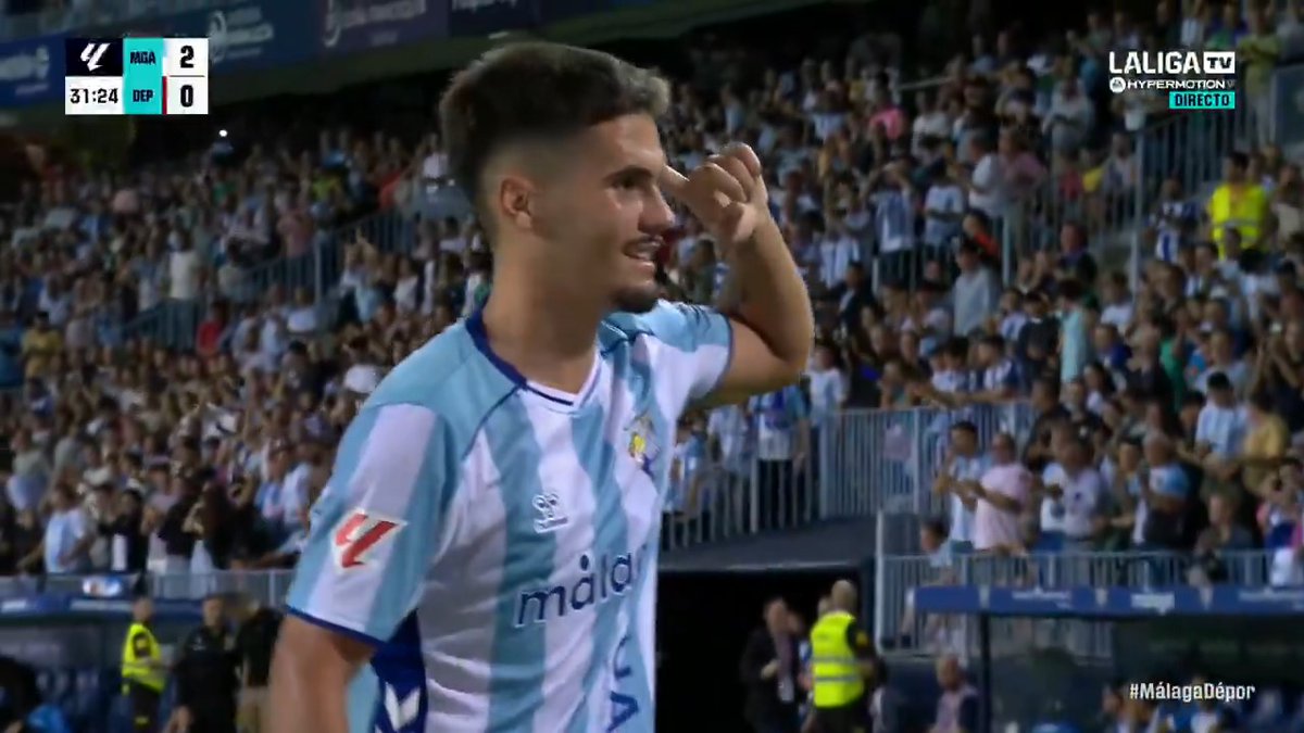 𝙇𝙖 𝙣𝙤𝙘𝙝𝙚 𝙙𝙚 𝘾𝙝𝙪𝙥𝙚. Málaga CF #LaCasaDelFútbol #LALIGAHYPERMOTION