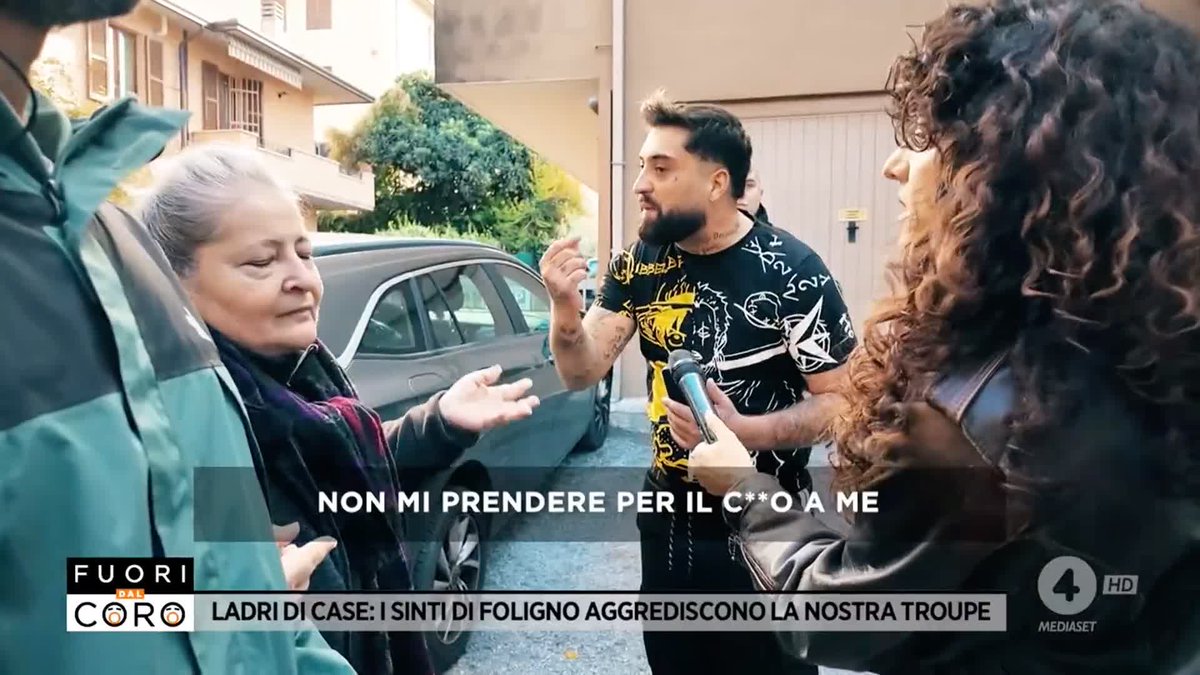 "Con tutte le case che hai, stai a guardare quella casa che è piccola un metro" Così Gesù Piani, occupante abusivo sinti, alla proprietaria di casa Rinalda. #Foligno #Fuoridalcoro