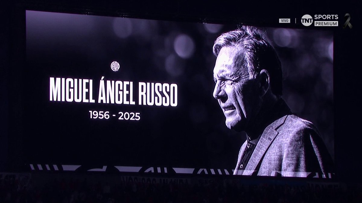 ❤️⚽️ El minuto de aplausos en homenaje a Miguel Ángel Russo en el Monumental.