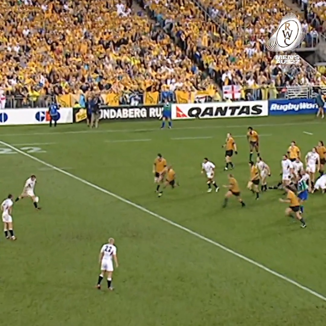 2003 was the year of the drop goal 🤯 #RWC2003
