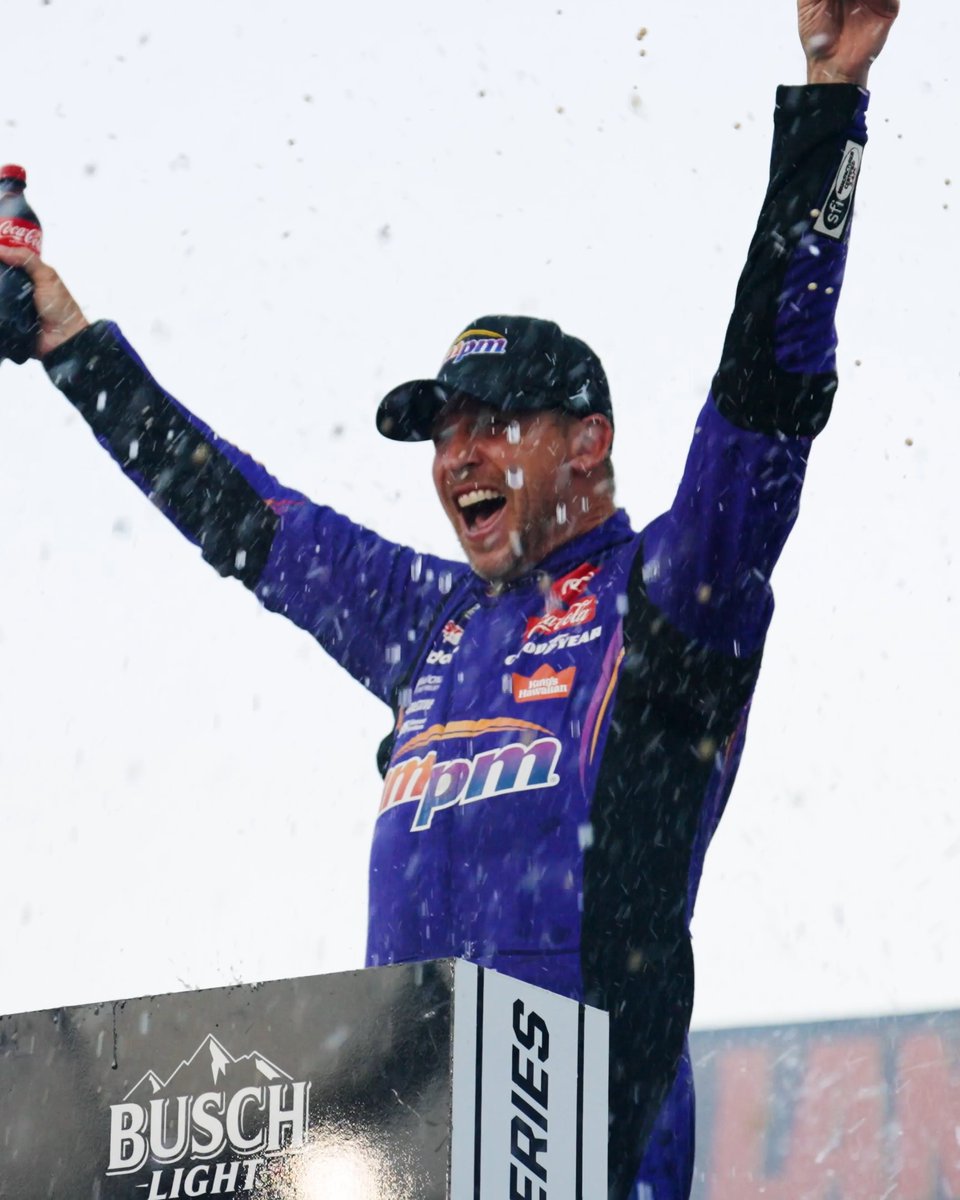 We'll see Denny Hamlin in the #Championship4 for the fifth time! 2014 2019 2020 2021 2025