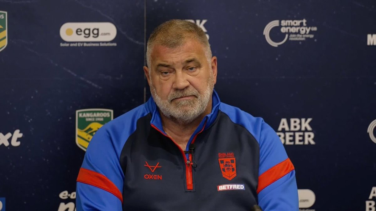 "The Man of Steel award doesn't mean anything to me" 😬 England Head Coach Shaun Wane discusses his decision not to include Jake Connor in his squad for the upcoming Ashes series 🏴