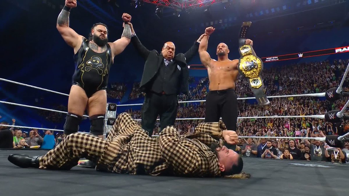 Bron Breakker, Bronson Reed y Paul Heyman le han dado la espalda a Seth Rollins 💥😱 #WWERaw