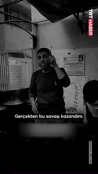 Gazze'deki ateşkesin ardından Filistinli bir gencin sözleri tekrar gündem oldu: 📌"Ülke yıkıldı, gençler gitti... Peki, zafer nerede? Ben dinimi korudum, toprağımdan vazgeçmedim ve halkımı satmadım. Yani ben bu savaşı kazandım!"