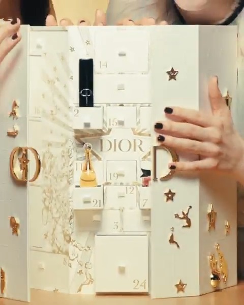 Curtain up on holiday magic. Open the doors of the limited-edition 'Dior Circus of Dreams' Advent Calendar and discover holiday treasures for 24 days of enchantment. #DiorBeauty #DiorHoliday