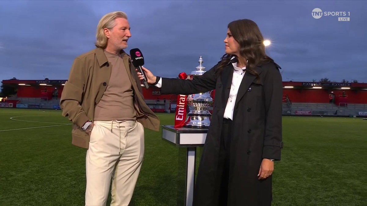 "I like to empower people" ๐ช Robbie Savage talks galvanising the Forest Green squad and the impact he's had since joining... ๐๏ธ Becky Ives ๐บ TNT Sports & discovery+ UK