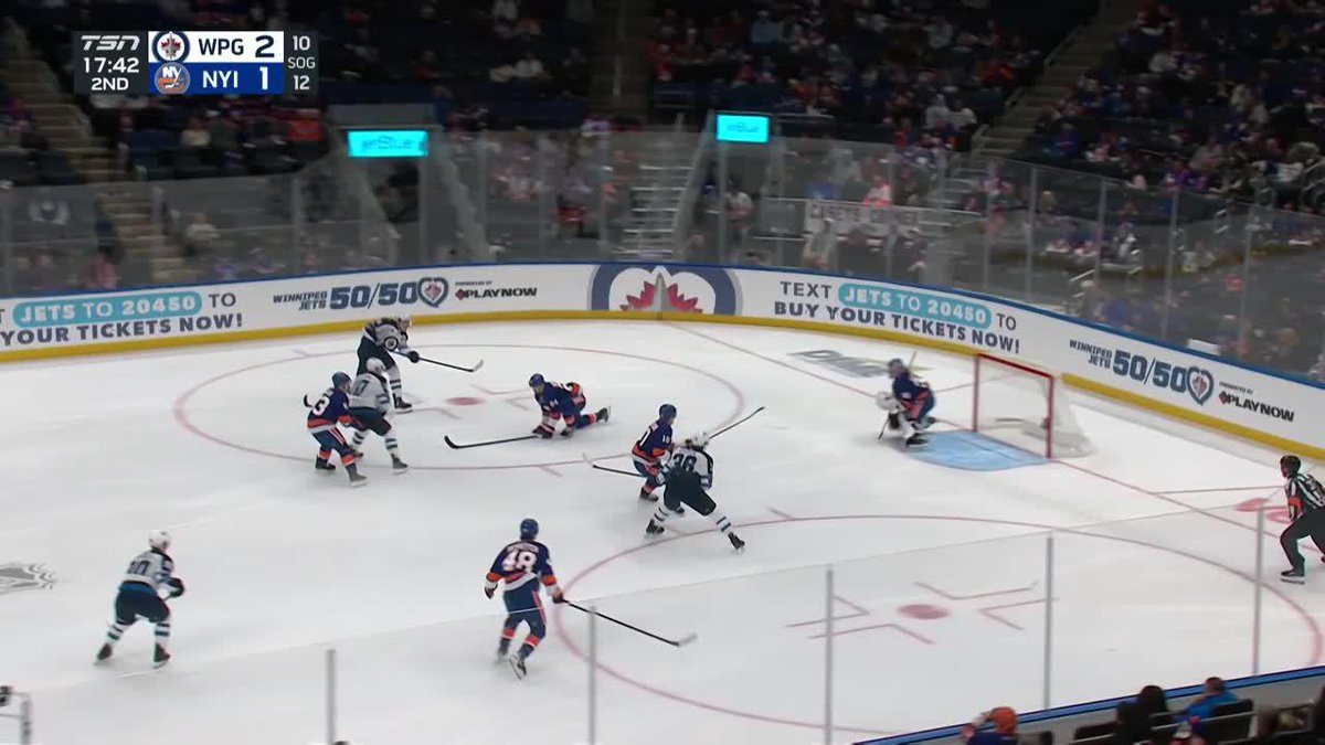 The New York Islanders might have an Ilya Sorokin problem. #Isles