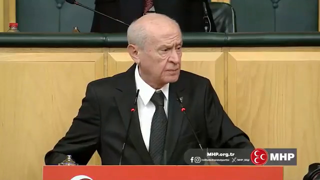 Şehitlerimize gencecik cesetler demek doğru ve isabet kaydeden bir söz değildir. Çünkü şehitler ceset değildir, onlar bizim kahramanımız, manevi muhafızlarımızdır.