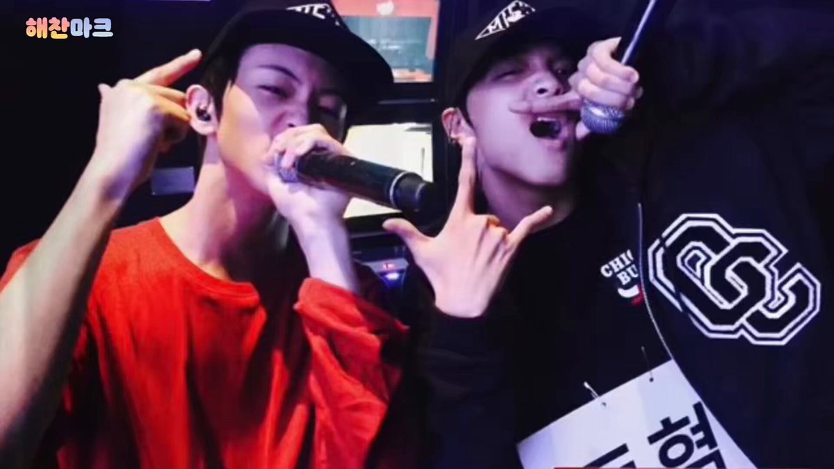 해찬 마크 듀엣 모음 (~2025) 0:00 Playboy - EXO 02:13 Billionaire - Bruno Mars 4:36 Goodbye Summer - f(x) 5:33 If I Can't Have You - Shawn Mendes 7:02 첫 눈 - EXO 8:32 mistletoe - Justin Bieber 09:17 너의 세상으로 09:52 XOXO - EXO 10:34 XOXO - EXO 11:04 같은 시간 같은 자리 - NCT DREAM 12:10 사랑한단 뜻이야 - NCT DREAM 13:56 너의 자리 - NCT DREAM 14:39 View - SHINEE 15:42 자작곡 - 동혁 & 마크 16:20 Miracle - Super Junior 16:46 Hold My hand - Michael Jackson 17:03 Sing for you - EXO 17:36 Hate Everything - Golden 18:50 꿈(Boom) - NCT 127 20:02 Man in the Mirror - Michael Jackson 21:32 Intentions - Justin Bieber 22:20 What do you mean? - Justin Bieber 23:28 Baby don’t like it - NCT 127 24:55 Mistletoe - Justin Bieber 25:42 Honestly - Pink Sweat$ 26:09 Cinta Luar Biasa - Andmesh 27:19 같은 시간 같은 자리 - NCT DREAM 27:48 love your self - Justin bieber 29:07 I’m in love - 라디 30:03 unknown - NCT DREAM 30:12 같은 시간 같은 자리 - NCT DREAM 30:33 어떻게 지내 - Crush 31:04 텐데... (Timeless) - NCT U 31:31 그대 내 품에 - 유재하 33:20 I’ll Be There - Billy Porter 34:31 End Of The Road - Boyz II Men 34:54 사랑하기 때문에 - 유재하 36:24 사랑한단 뜻이야 - NCT DREAM 36:37 Goodbye Summer - f(x) 37:27 +82 Pressin’ - 마크 feat. 해찬