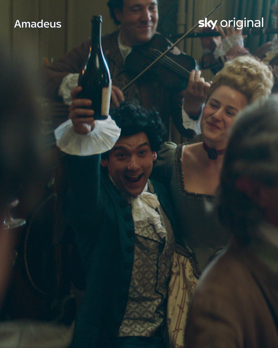 The teaser trailer for ‘AMADEUS’ starring Will Sharpe and Paul Bettany has been released. Premieres in December on Sky.