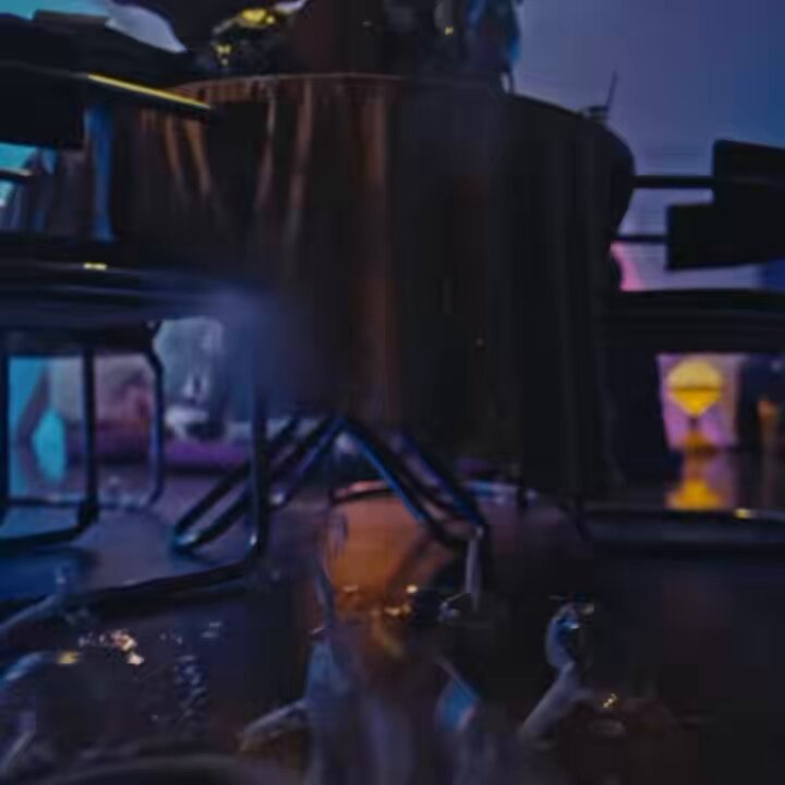 Há 3 anos, Tove Lo lançava o “Dirt Femme”, seu quinto álbum de estúdio e o primeiro como artista independente. 🦂💿 Qual sua faixa favorita?