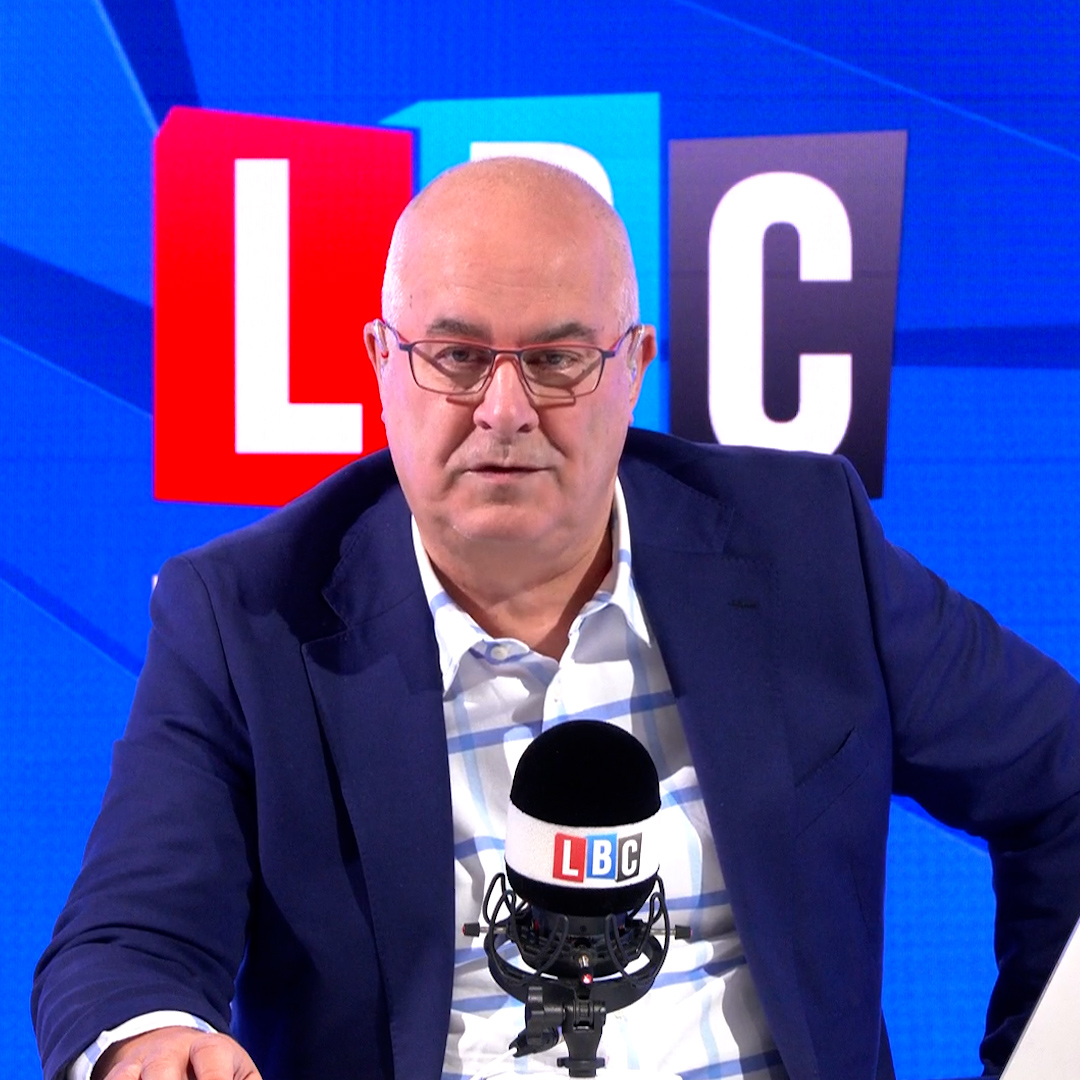“I can’t believe I’m about to read this out on air…” Iain Dale 🏴🇬🇧⚒️ and texter Andrew have some 'serious differences in moral values' when it comes to foreign criminals.