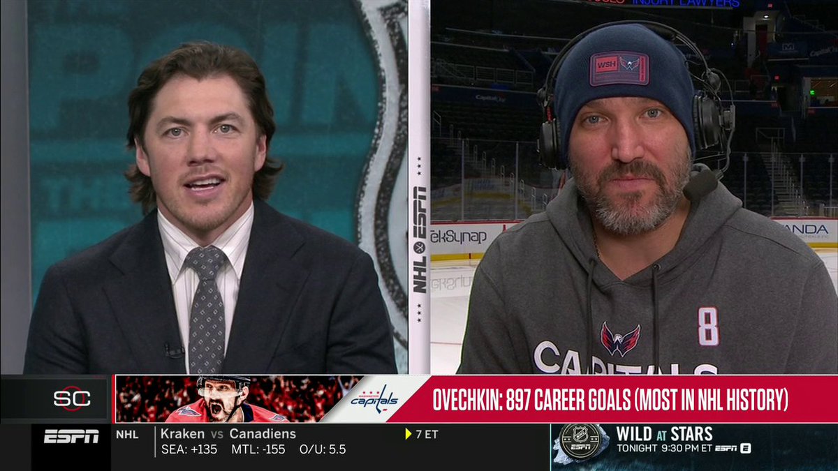 "What do you think about a hat trick to get to 900 on ESPN tonight?" — TJ Oshie "Well I'm gonna try to do my best, you know me man." — Alex Ovechkin 🔥👀 🍿 Watch Lightning-Capitals NOW on ESPN and the ESPN App