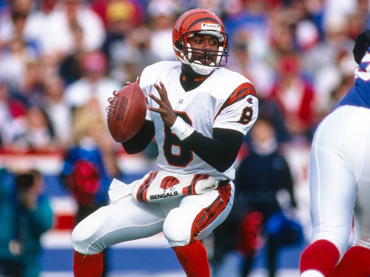 Very few QBs can throw a deep ball as pretty as Jeff Blake could 🚀 PITvsCIN– Thursday 8:15pm ET on Prime Video Also streaming on #NFLPlus
