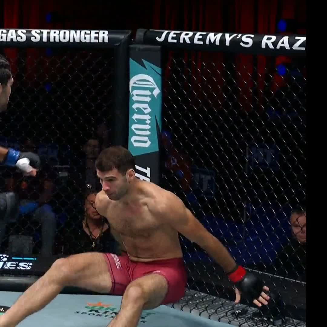 WES SCHULTZ WITH THE SULOEV STRETCH!!! #DWCS