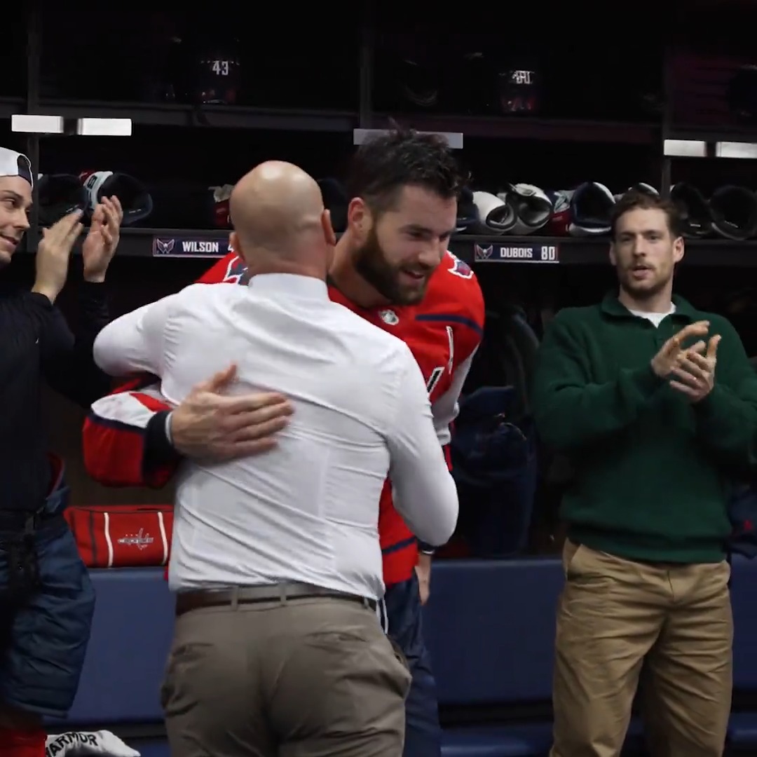 New locker room really pops for these #ALLCAPS
