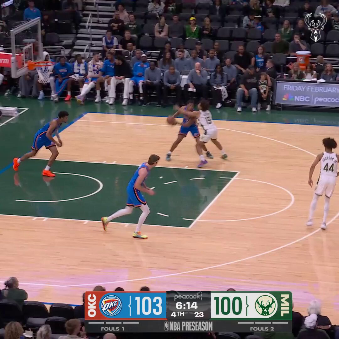 Mark Sears rips Chris Youngblood in an NBA preseason game. I’m sure the Coleman practice gym saw this a few times