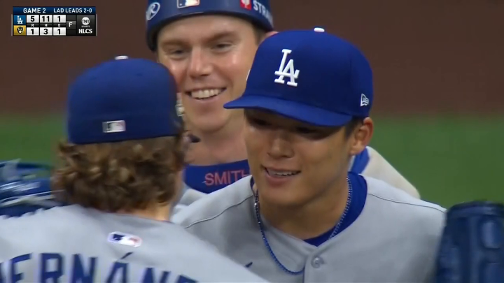 The Dodgers take the first two games of the series 👀 NLCS now heads back to LA with the Dodgers leading 2-0 🔥